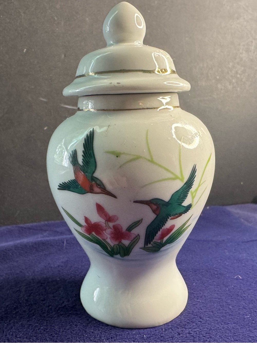 Vintage Ginger Jar Hummingbird Pink Flowers Ceramic Gold Gilt Detail